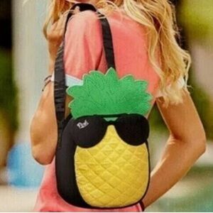 Pink Victoria Secret NWOT! Pineapple Cooler Bag W/ Zipper & Shoulder Strap